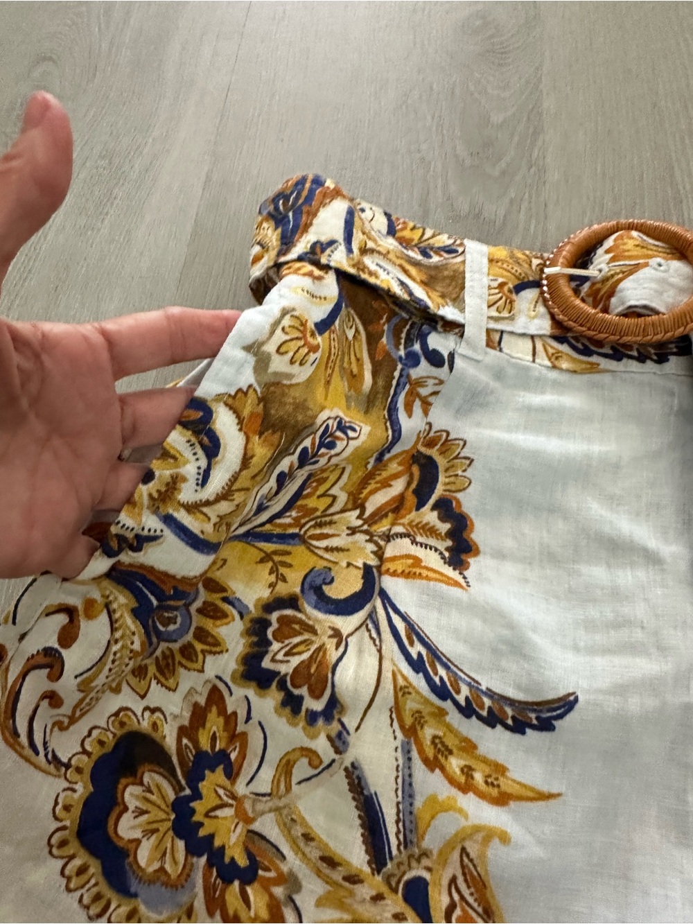 SOLD 💖NWOT JOIE High Waisted Floral Linen Shorts w/ Matching Belt - Picture 5 of 9